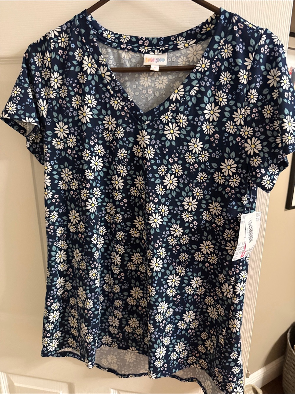 LuLaRoe Navy Daisy V-Neck Short Sleeve Top
